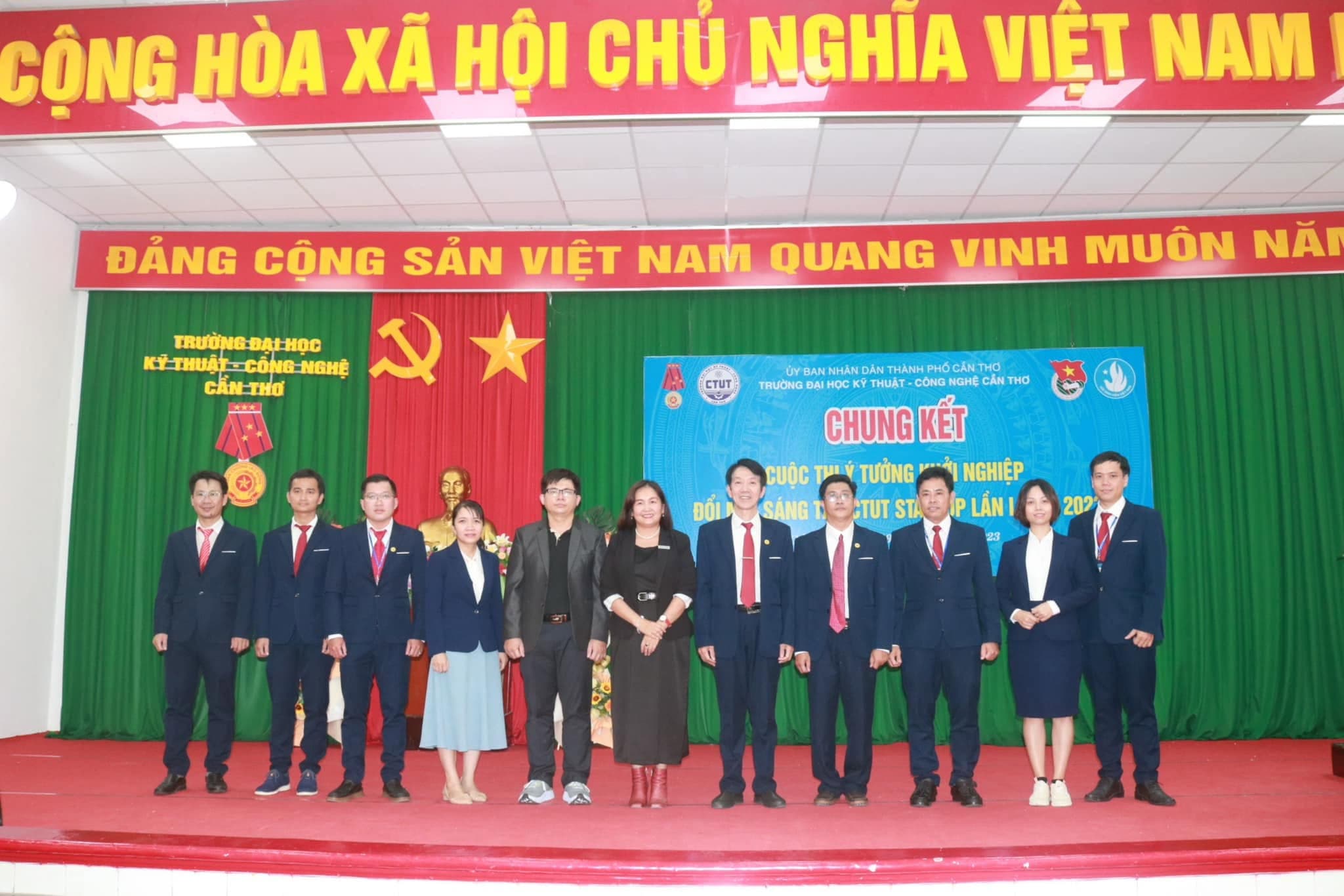 Ban giám khảo & tổ chức tại Chung kết CTUT Startup lần I năm 2023