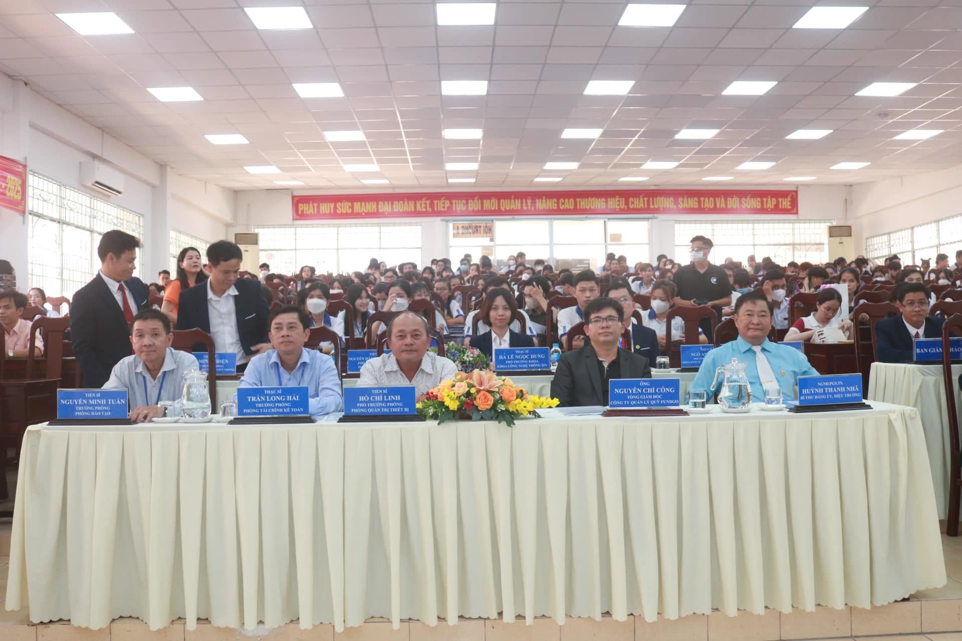 Tham dự Hội nghị ĐH Kỹ thuật–Công nghệ Cần Thơ (CTUT)
